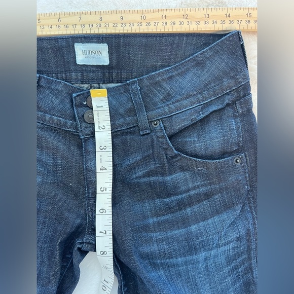 Hudson Signature Boot Cut Jean Size 28 - Picture 5 of 9